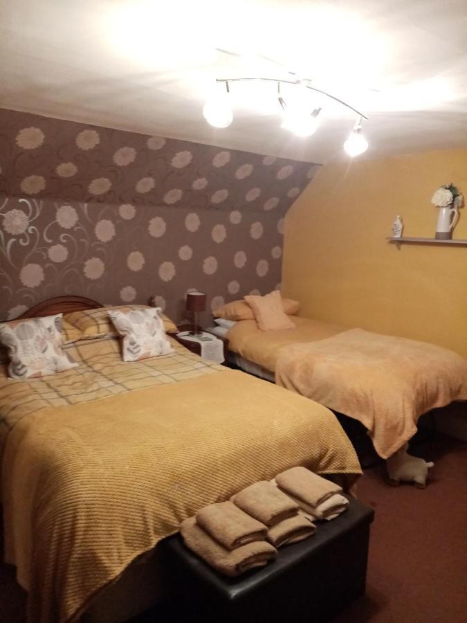 Awhirk Farm Bed & Breakfast Portpatrick Exterior photo